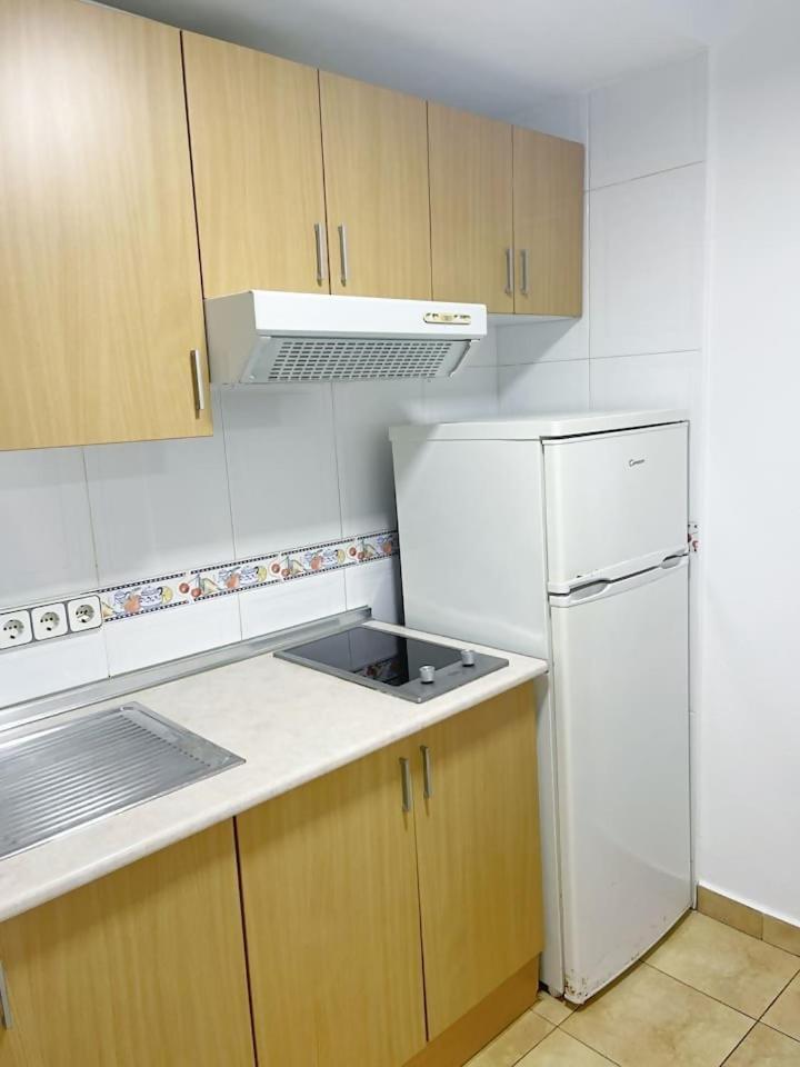 Apartamento Centrico Plazamar 4 Piscina Torre Del Mar Esterno foto