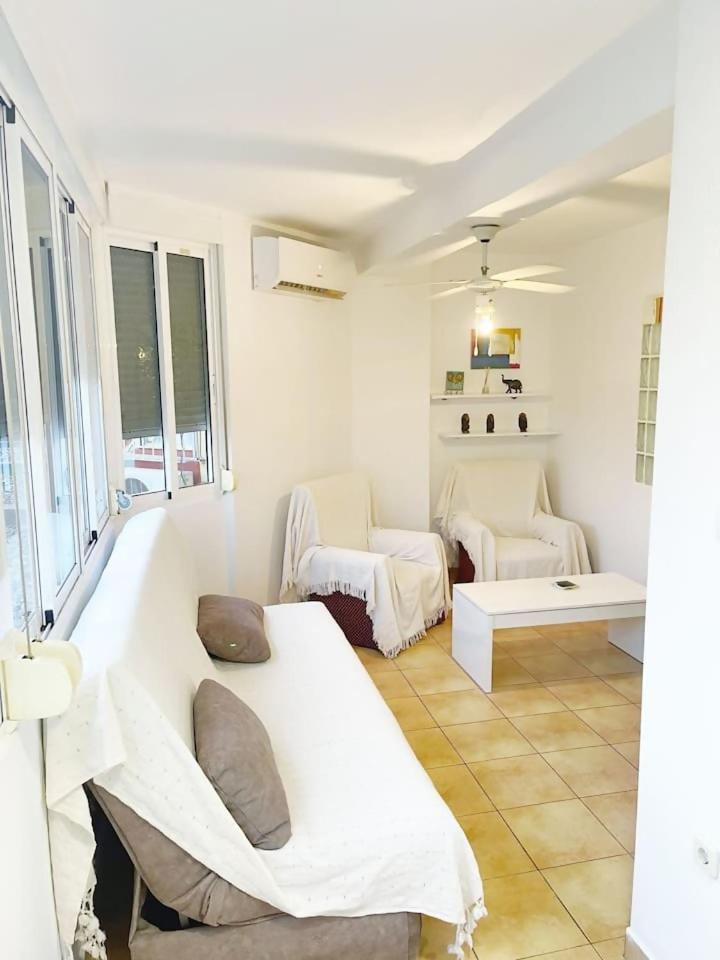 Apartamento Centrico Plazamar 4 Piscina Torre Del Mar Esterno foto